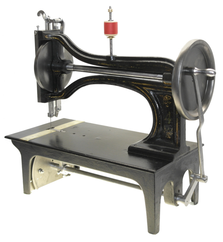 Große Gewerbemaschine, 42cm lang, 21cm tief, 44cm hoch.