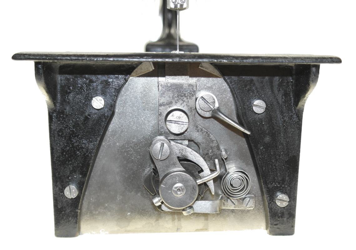 Die Mechanik für den Untertransport des Stoffes.