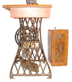 Seitenteil des geschlossenen Rautengestelles,
letztes Gestell 1908-11.