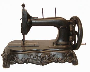 Baujahr 1868, Seriennummer 5234.<br /> Eine der Ersten aus Wertheim's Frankfurter Fabrik.